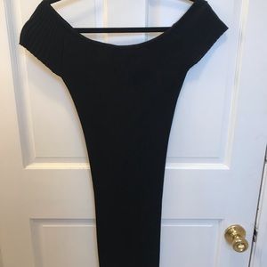 Black off the shoulder body con dress